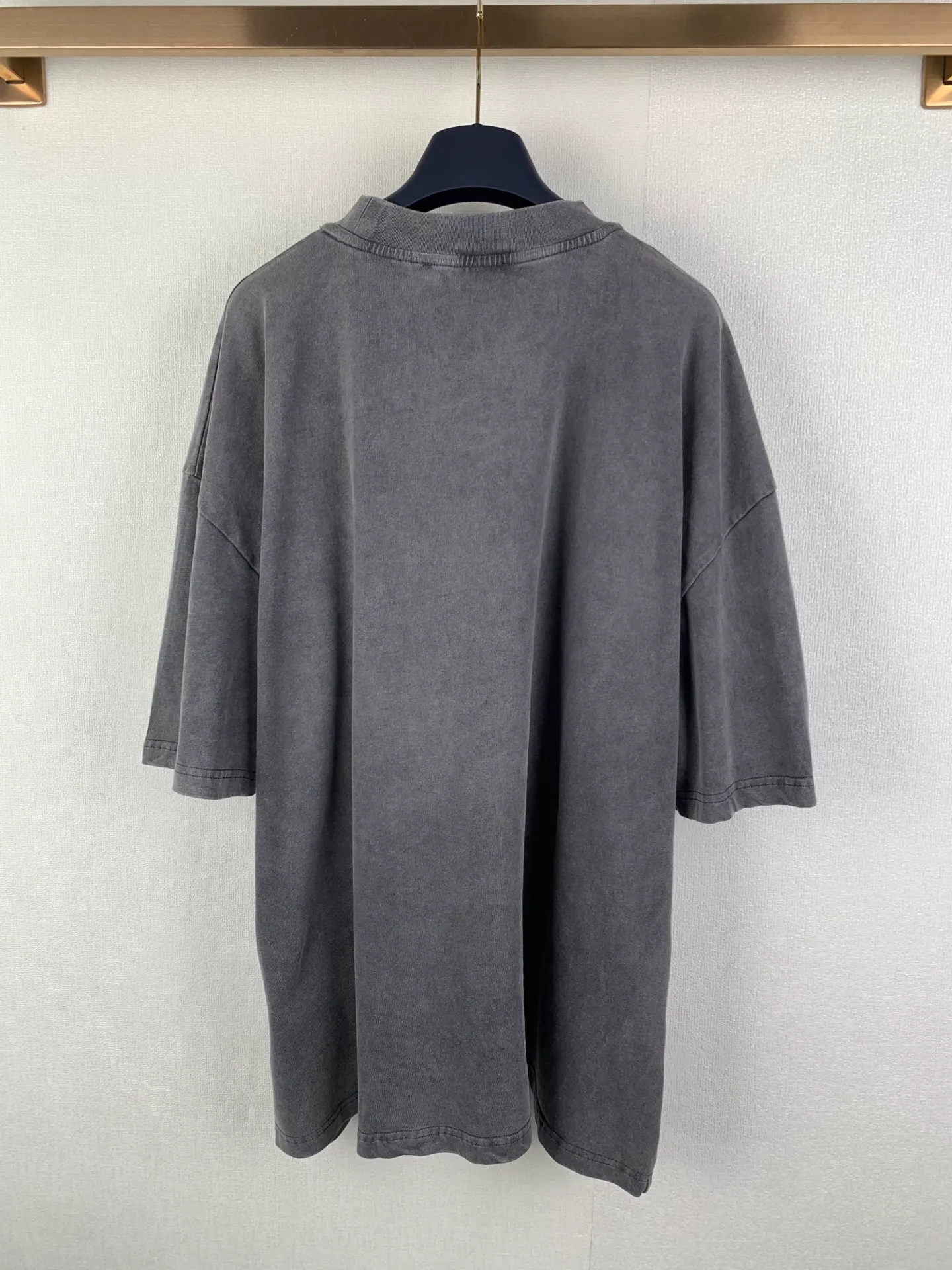 Acne Studios logo T Acne Studios 1： Acne Studios 2: ： 1:1 Acne ： Size： S M L XL